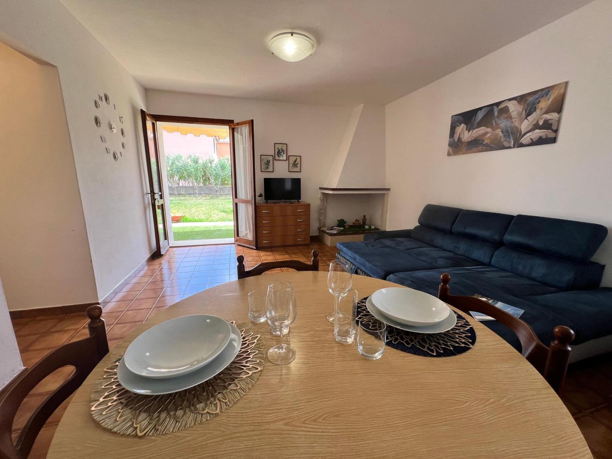 Private Apartment With Garden Cannigione Exterior foto